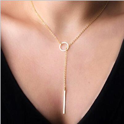 Simple Temperament Metal Short Necklace