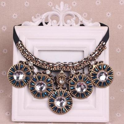 Retro fake collar shirt short necklace