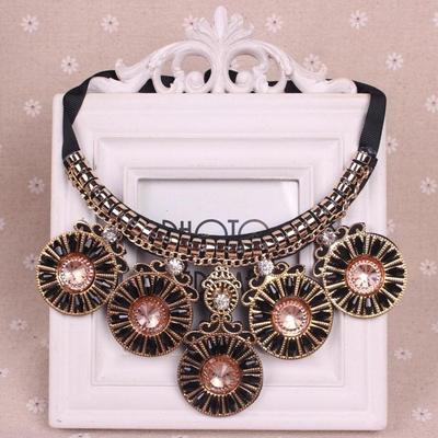 Retro fake collar shirt short necklace