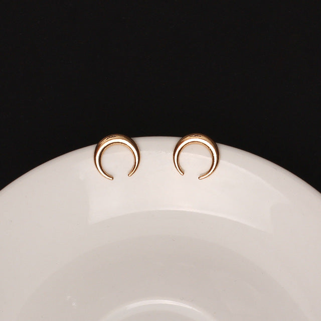 Geometric Round Circle Stud Earrings